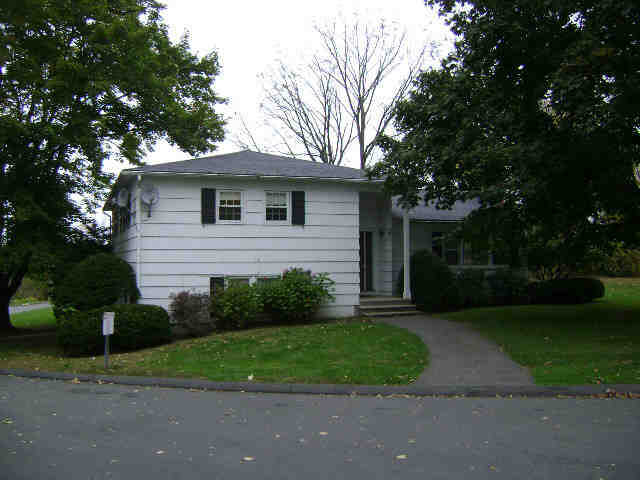 Building photograph for 101 ASPETUCK AVE